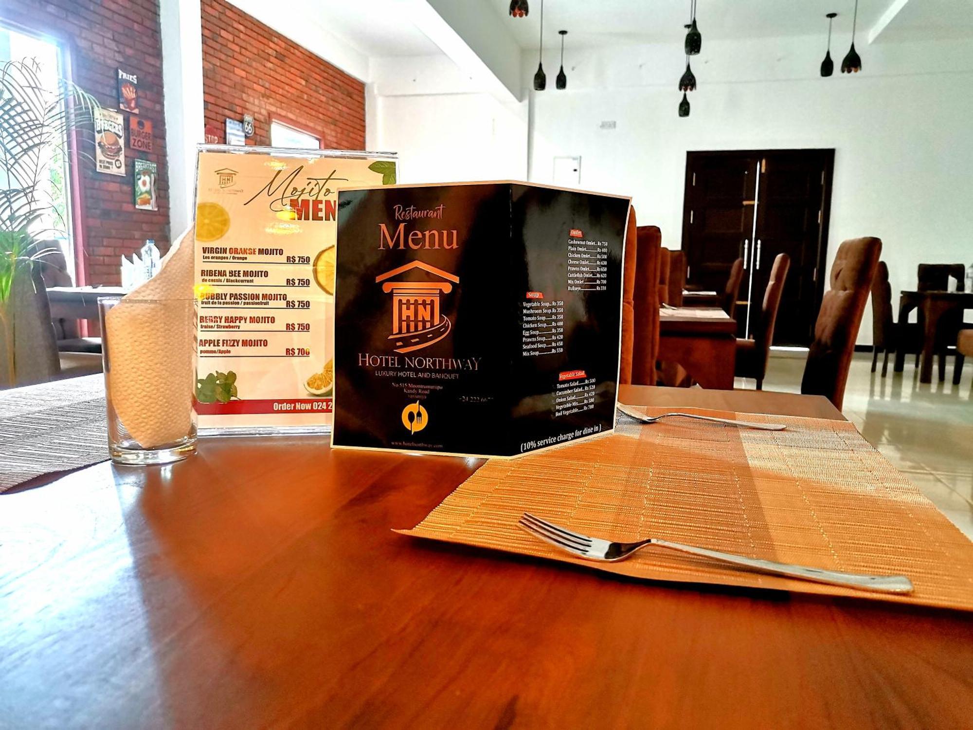 Hotel Northway Vavuniya Ngoại thất bức ảnh
